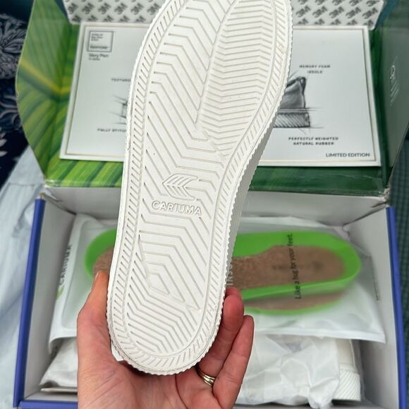 CARIUMA OCA RARE Low Pantone off white canvas very peri sneaker show purple 6.5 - Picture 4 of 7